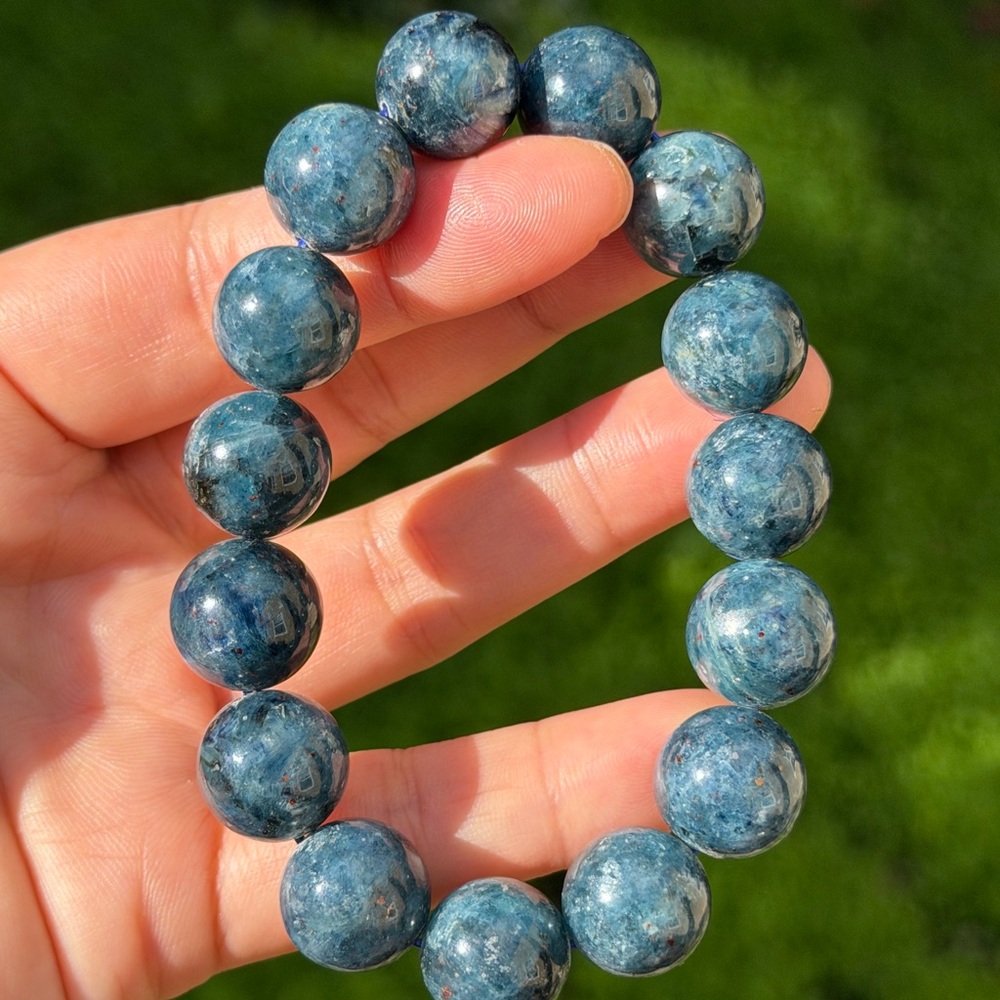 14mm stretchable blue apatite bracelet 0953 - Picture 7 of 9